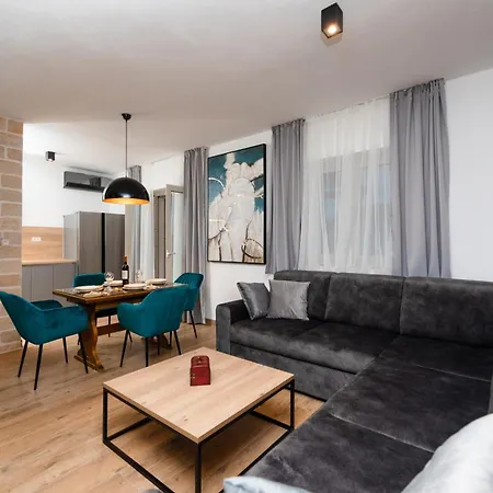 Penthouse4Four - Apartments4You Supetar - Brand New 2-Br - 200 Meters From The Beach - Free Parking - Beautiful Terrace - Buralux Properties Exterior photo