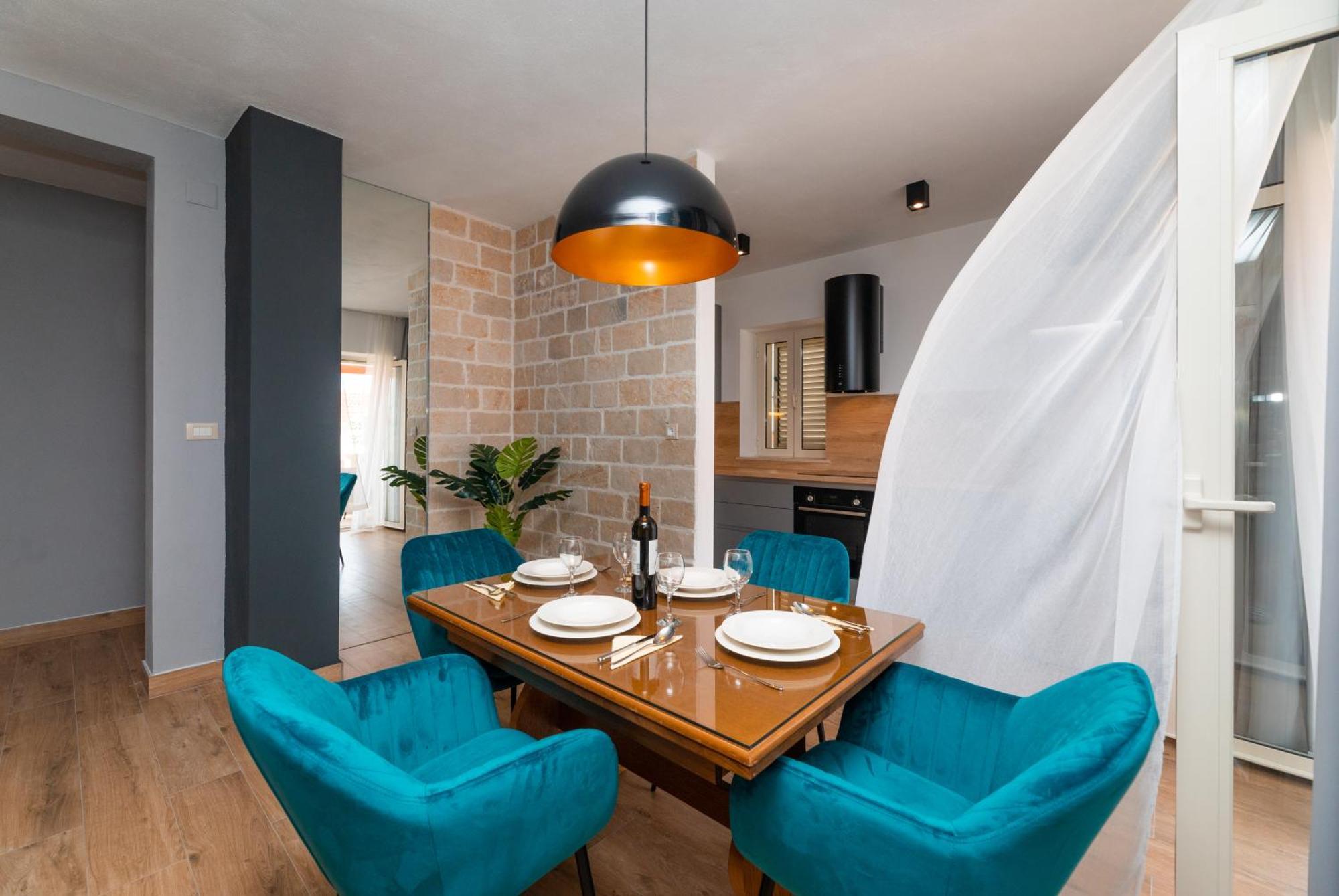 Penthouse4four - Apartments4you - Brand New 2-br - 200 Meters From The - Free Parking - Beautiful Terrace - Buralux Apartment Supetar