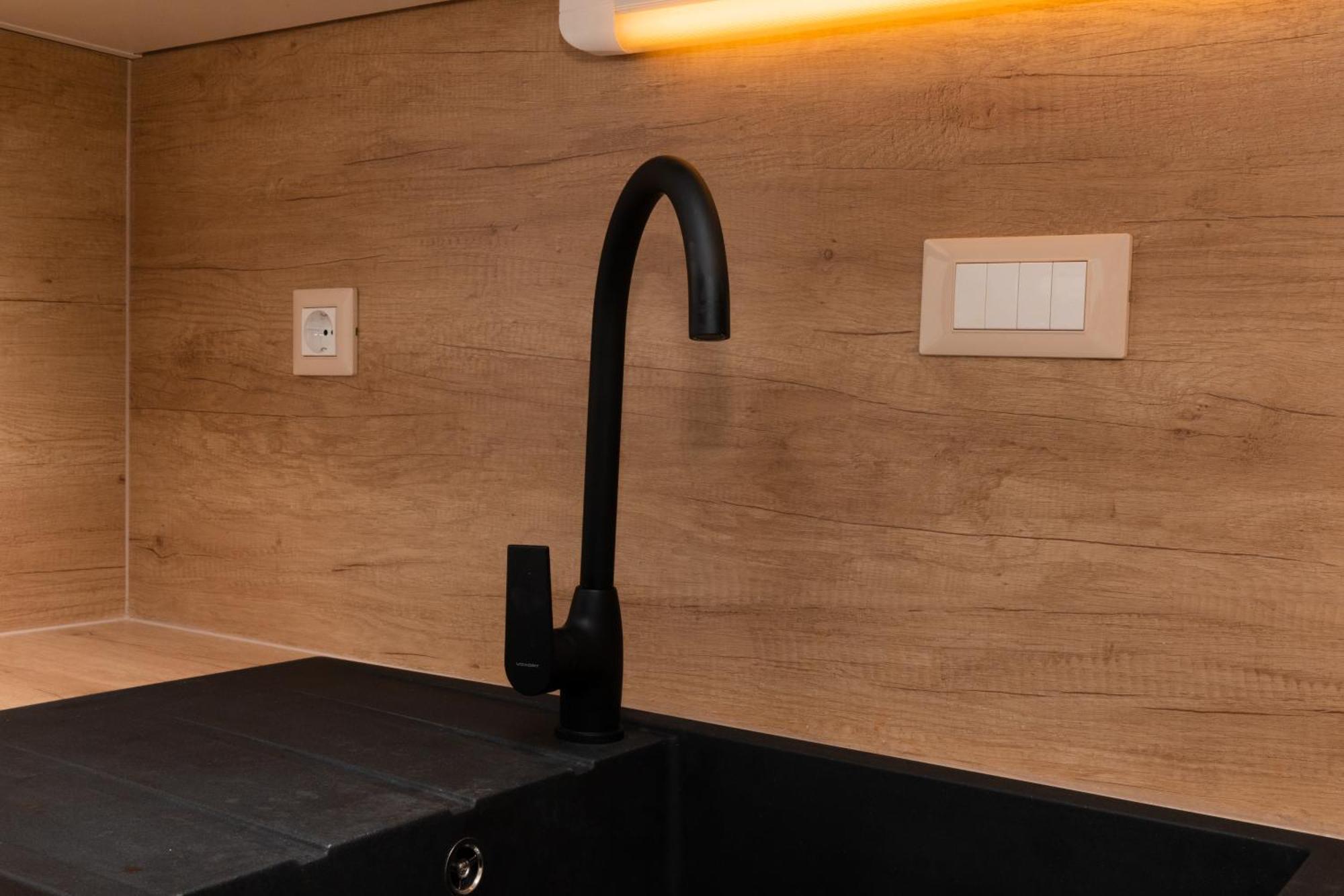 Apartment Penthouse4four - Apartments4you - Brand New 2-br - 200 Meters From The - Free Parking - Beautiful Terrace - Buralux Supetar