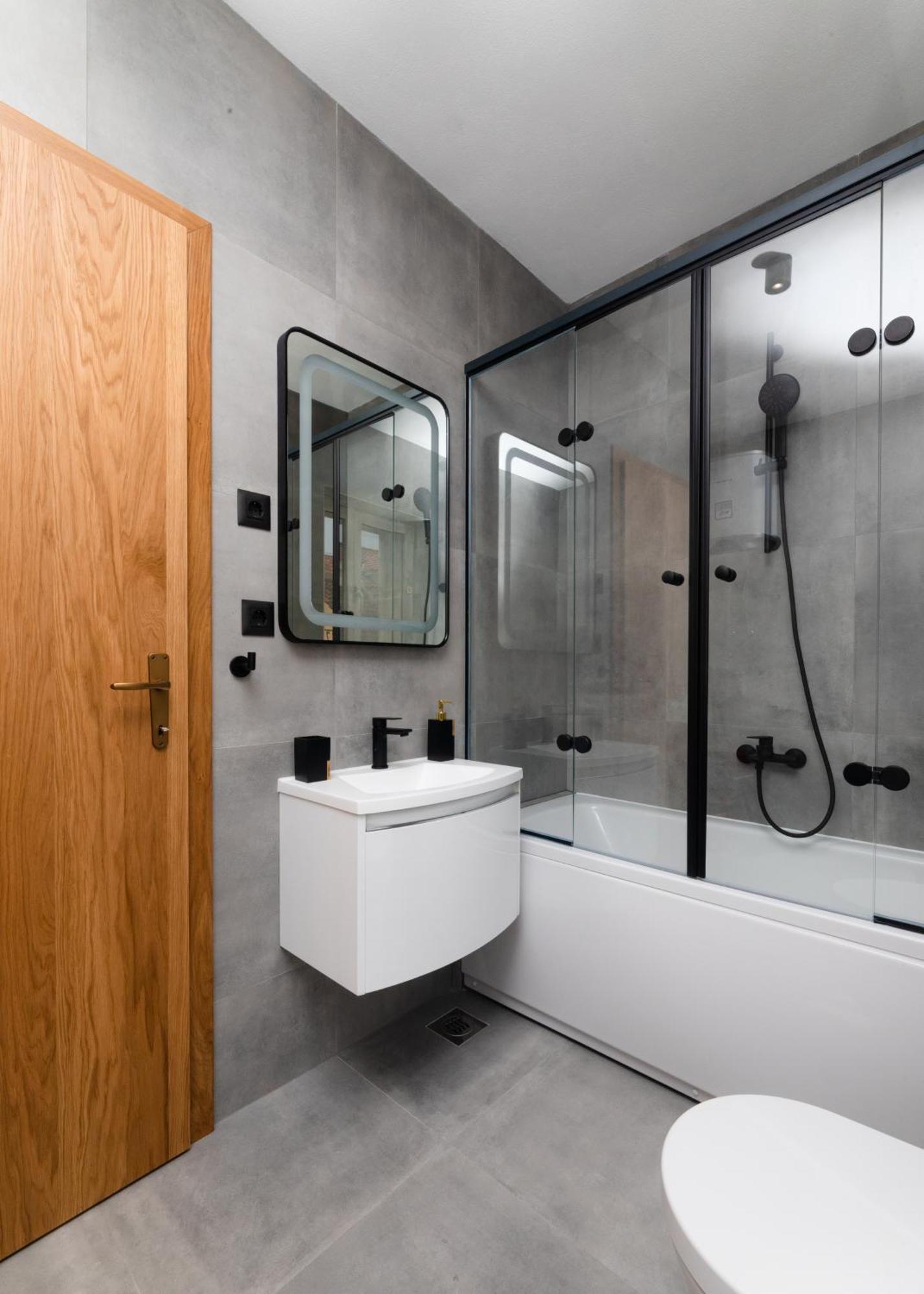 Penthouse4four - Apartments4you - Brand New 2-br - 200 Meters From The - Free Parking - Beautiful Terrace - Buralux Apartment Supetar