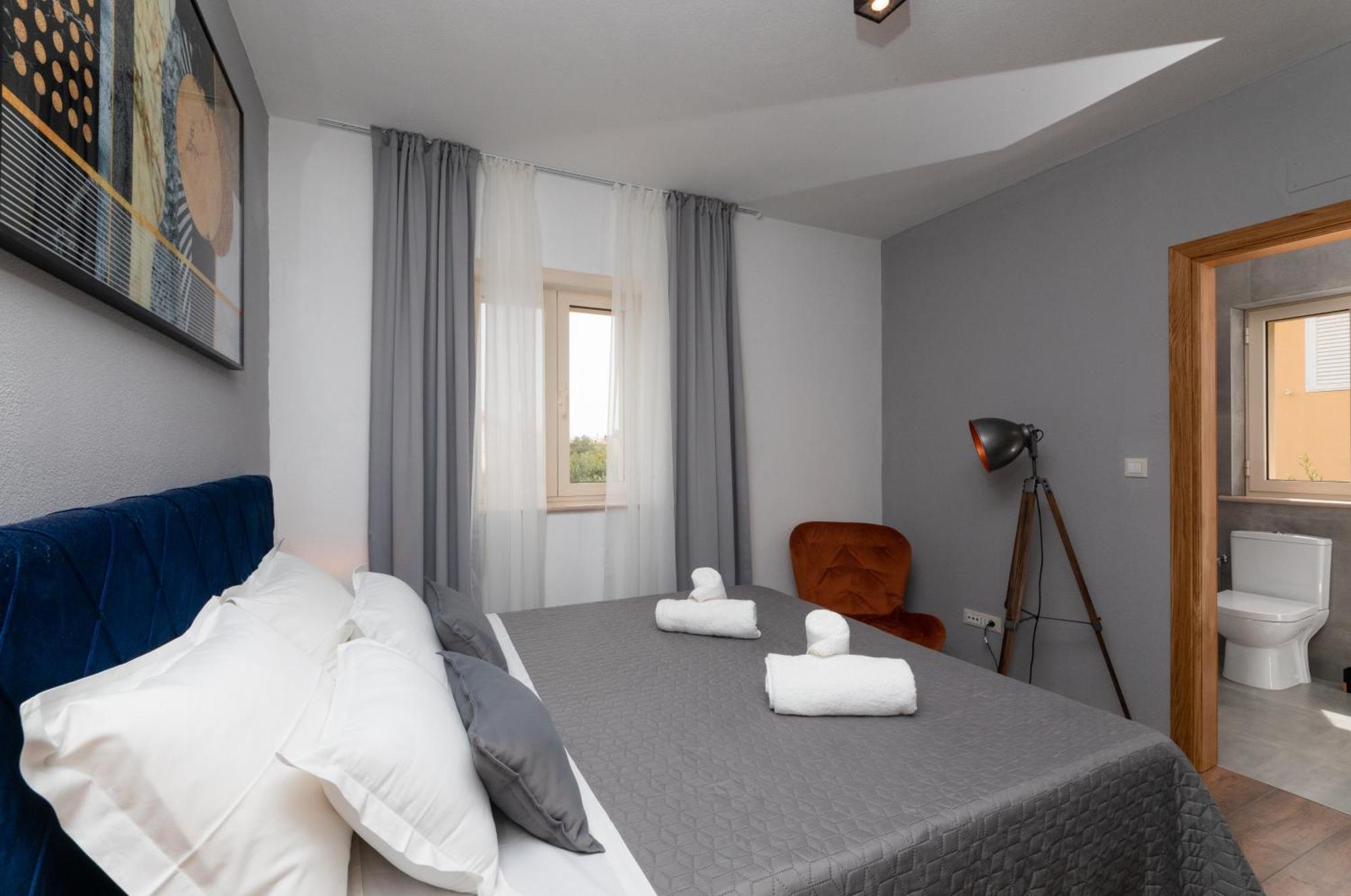 Penthouse4four - Apartments4you - Brand New 2-br - 200 Meters From The - Free Parking - Beautiful Terrace - Buralux *