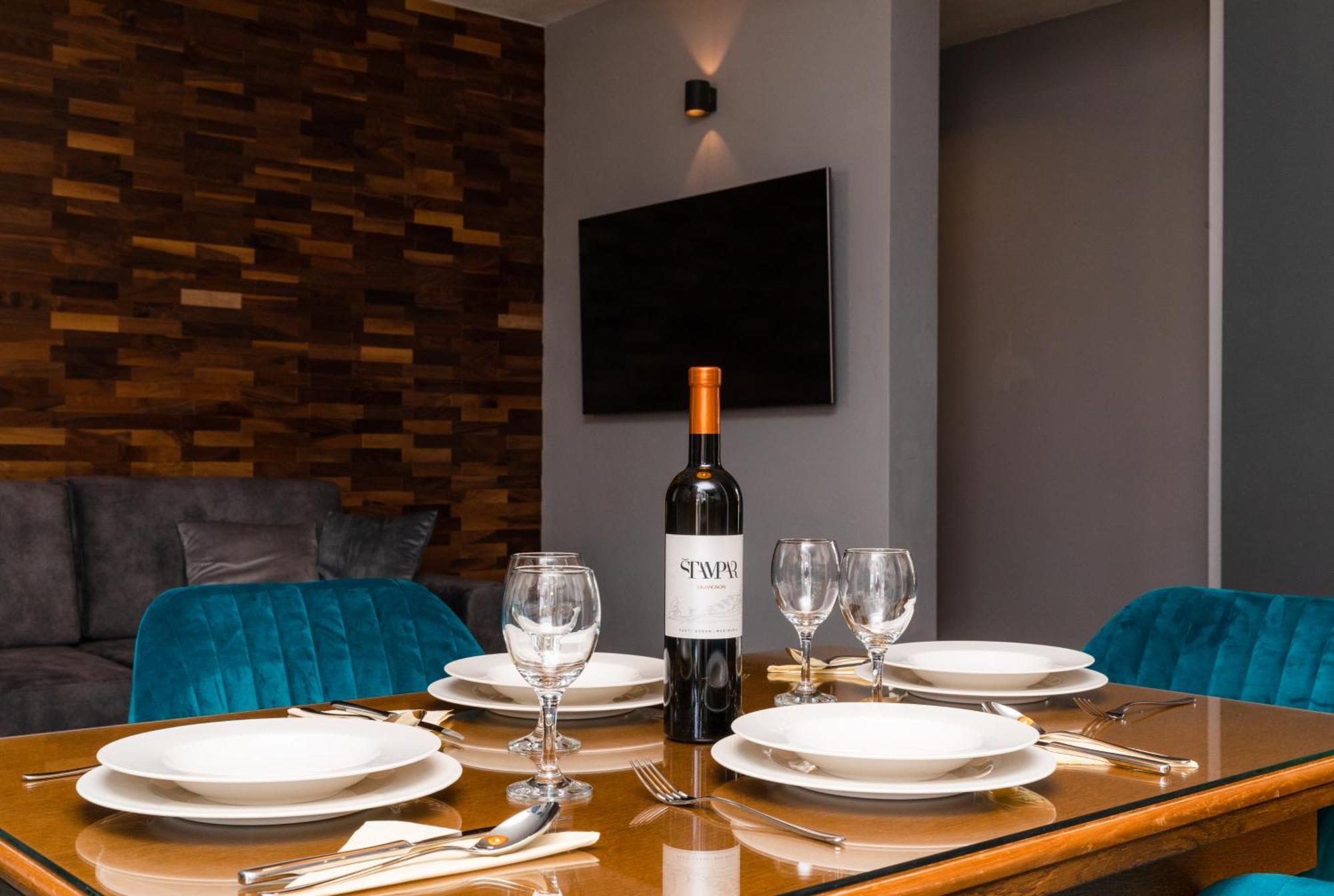 Penthouse4four - Apartments4you - Brand New 2-br - 200 Meters From The - Free Parking - Beautiful Terrace - Buralux *