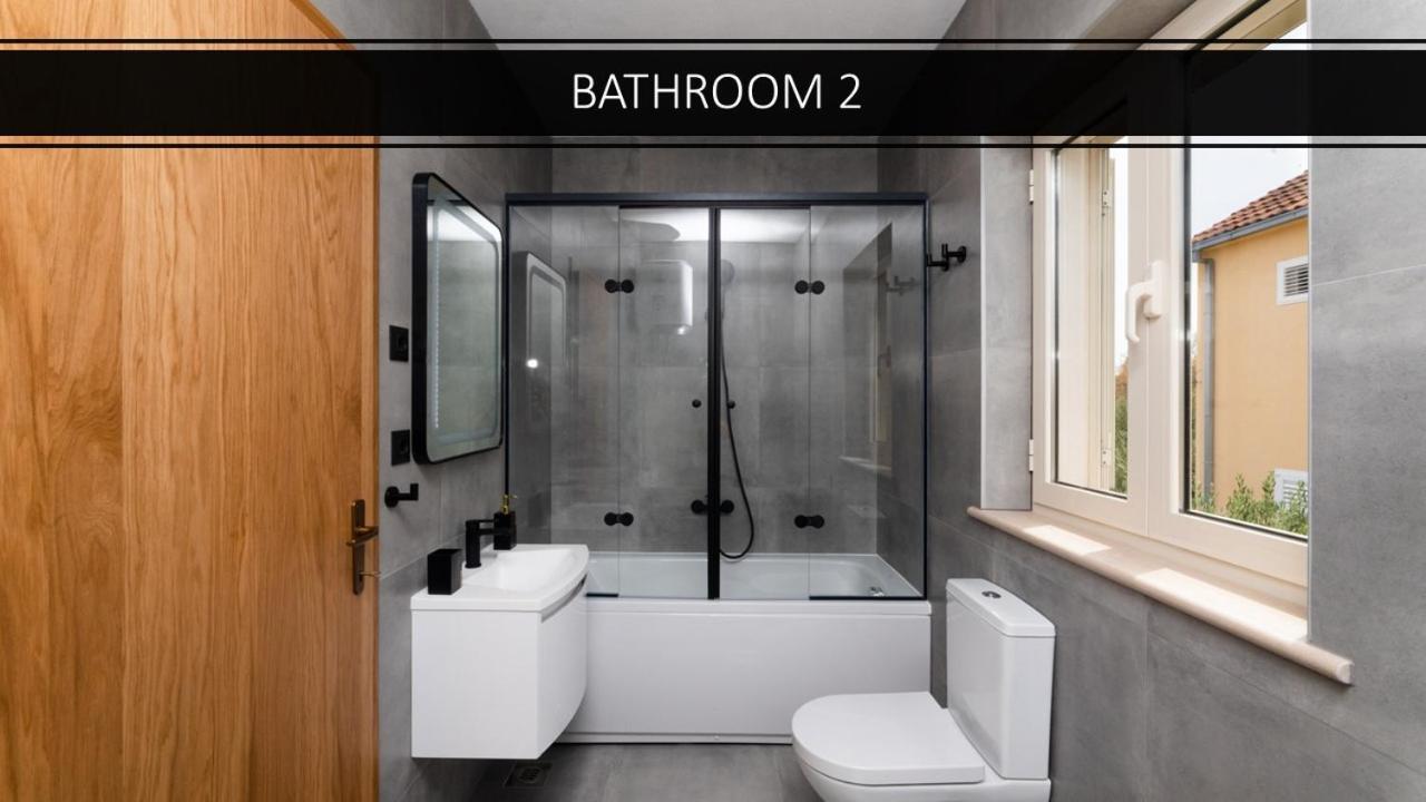 Apartmán Penthouse4four - Apartments4you - Brand New 2-br - 200 Meters From The - Free Parking - Beautiful Terrace - Buralux Supetar